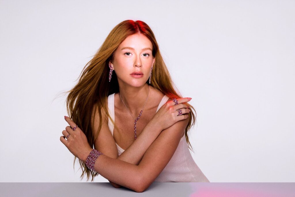 Marina Ruy Barbosa na campanha de Dia das Mães da Life by Vivara