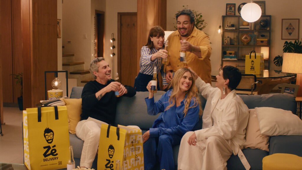 Zé Delivery transforma mistério de "Vale Tudo" em brinde coletivo com o elenco