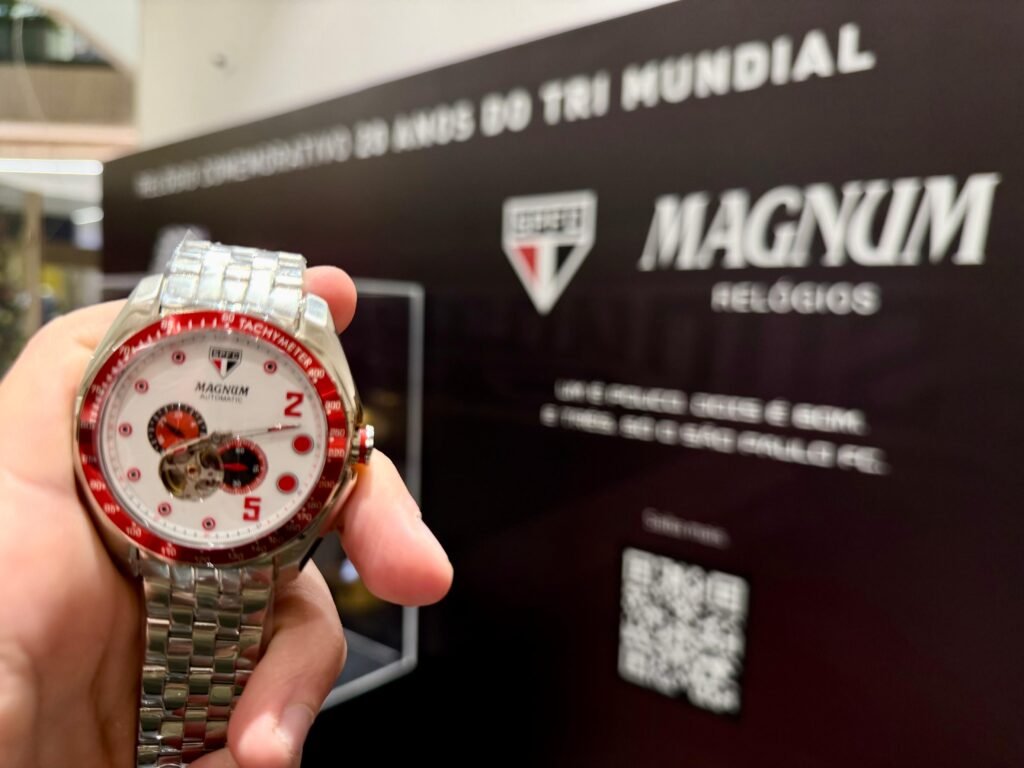 Magnum lança relógio de edição limitada inspirado no Tri Mundial do São Paulo FC