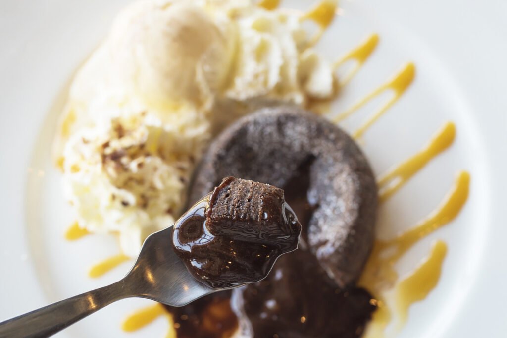 Sorvete também combina com inverno; veja harmonizações com sobremesas de chocolate