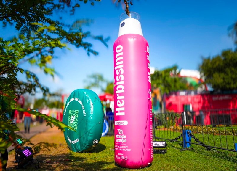 Herbíssimo apresenta novo aerossol em ativação na Arena Brasileira